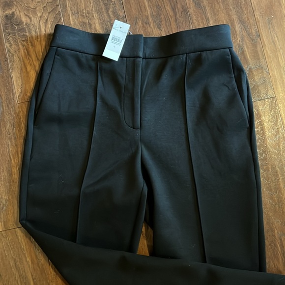 Ann Taylor- The Pintucked Ankle Pant in Double Knit - Picture 3 of 4